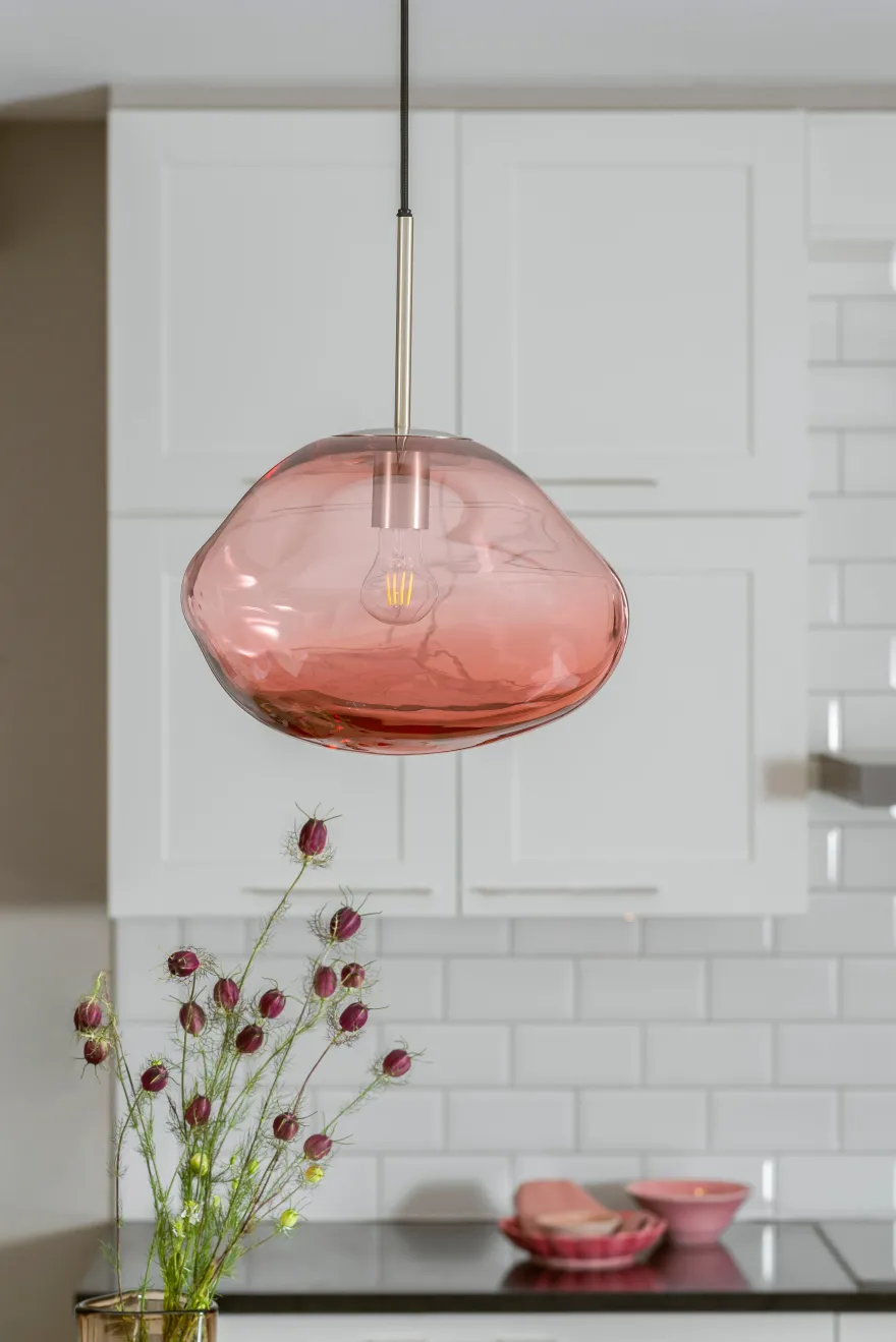 CRYSTAL STONE PENDELLAMPE MORGENRØD
