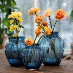 EMILY VASE 26,5 CM BLÅ OPTIKK